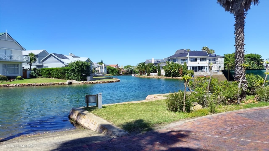 3 Bedroom Property for Sale in Marina Martinique Eastern Cape